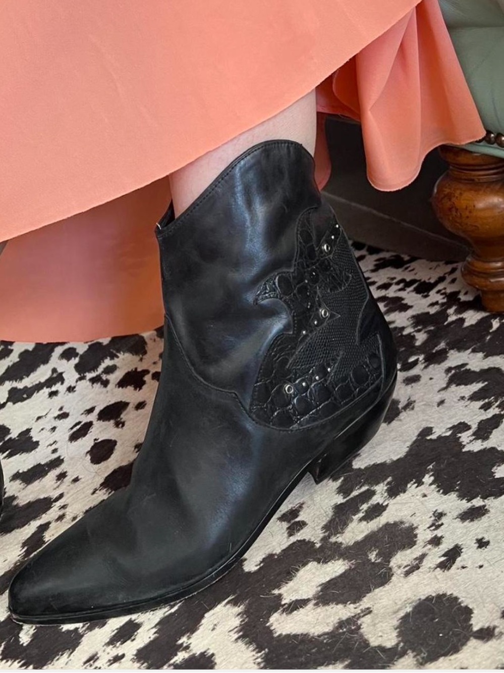 Vintage black leather ankle boot western boot black boot